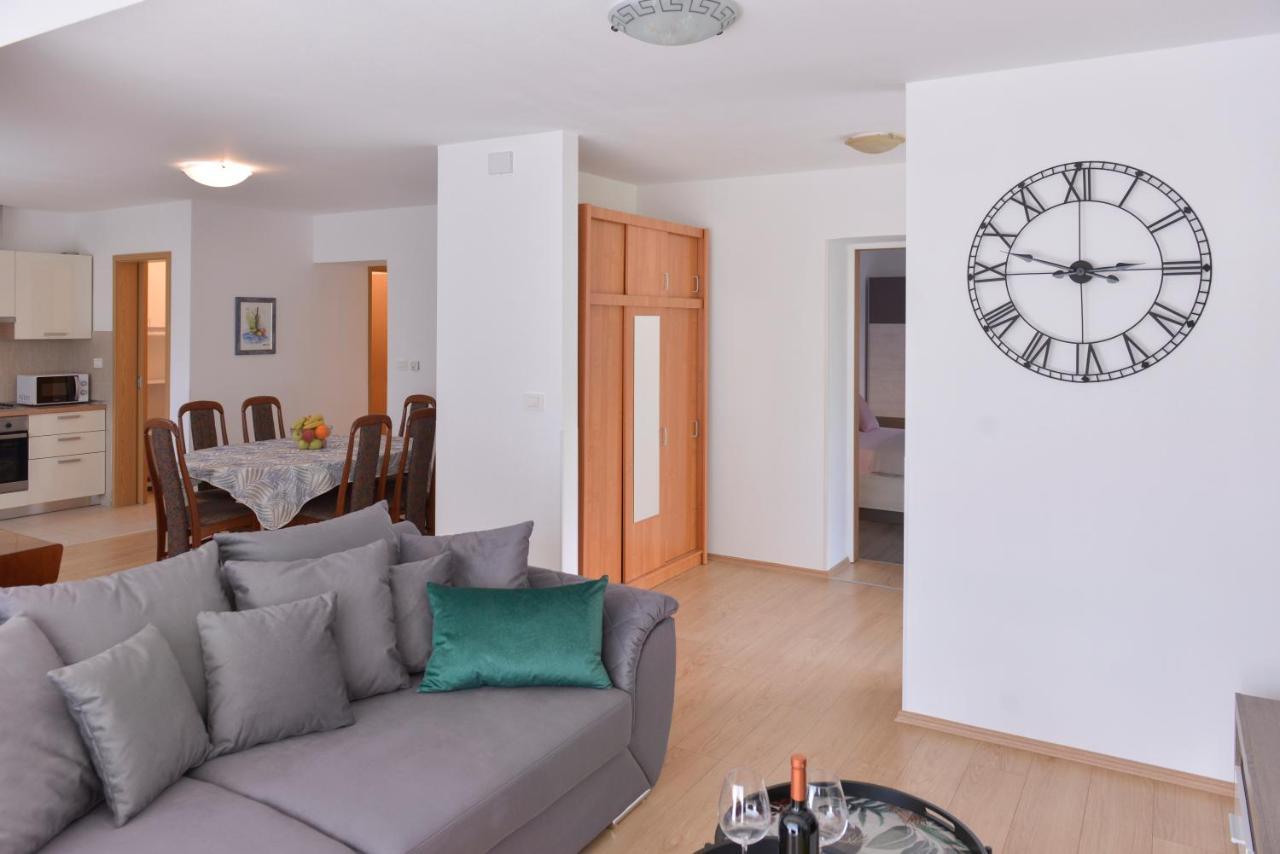 Apartment Piano リエカ エクステリア 写真