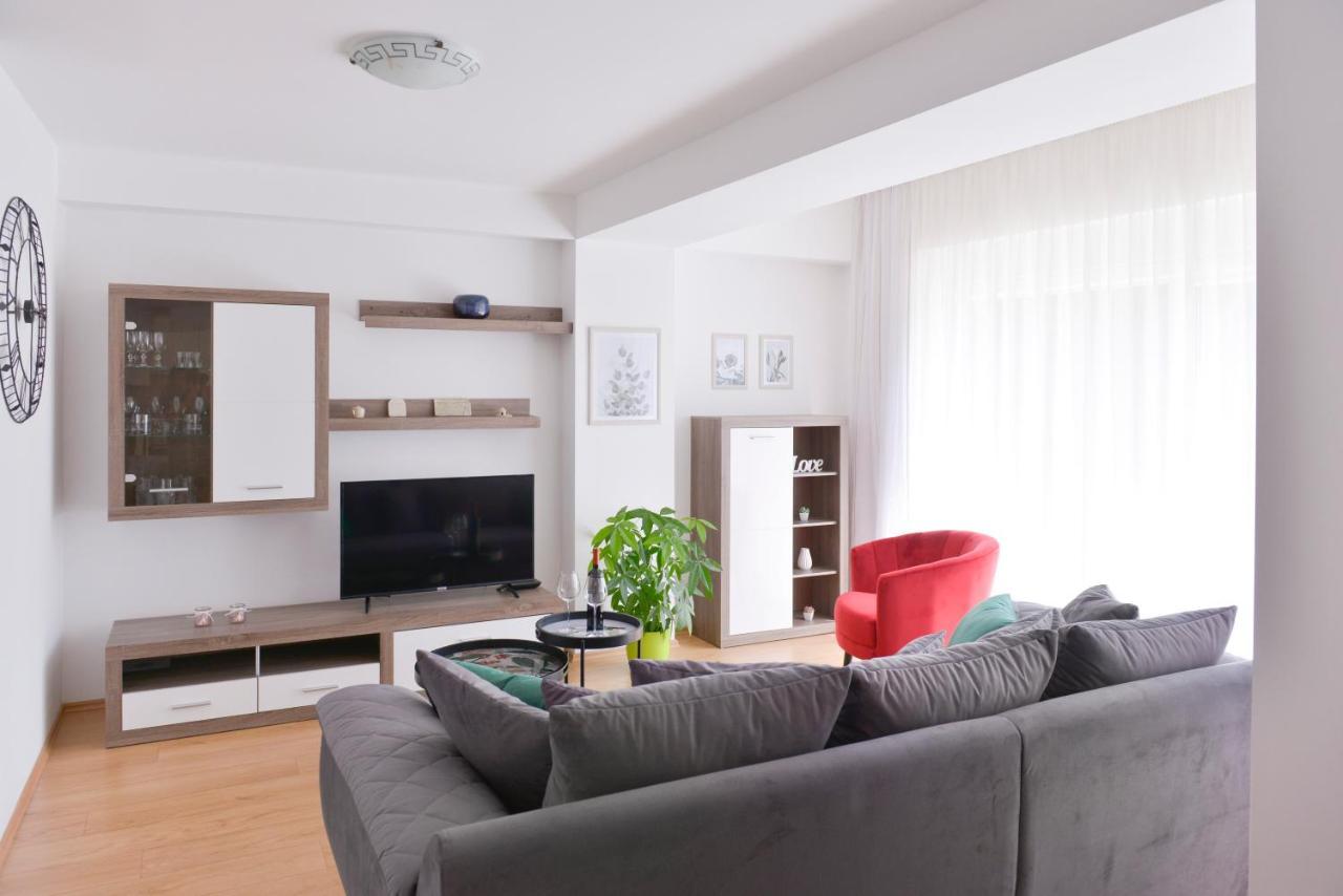 Apartment Piano リエカ エクステリア 写真