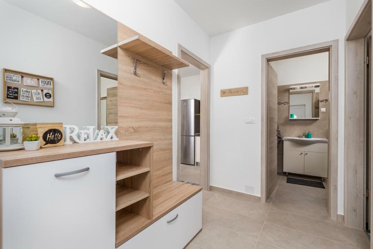 Apartment Piano リエカ エクステリア 写真